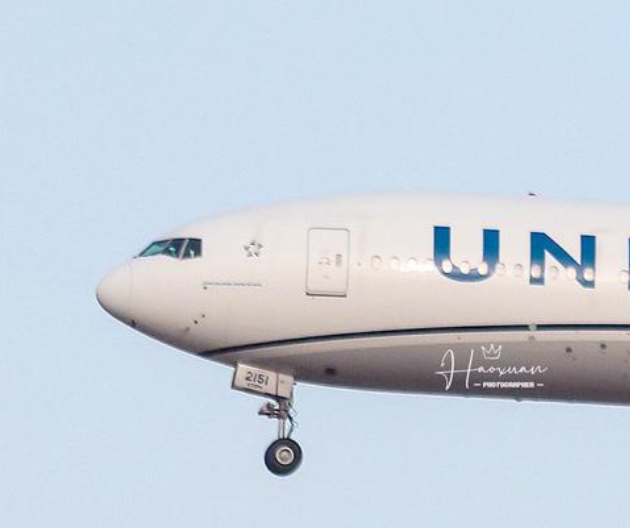 美联航逐步恢复停飞的航班 软件技术故障已修复