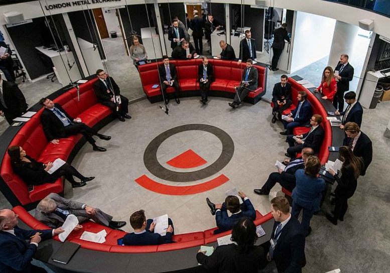 伦敦金属交易所推迟开盘90分钟 原因不详