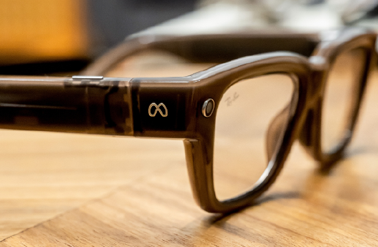 Meta发布其首款内置屏幕的新一代智能眼镜 售价