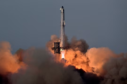 报道：SpaceX 启动华尔街投行竞标 为潜在IPO甄选承