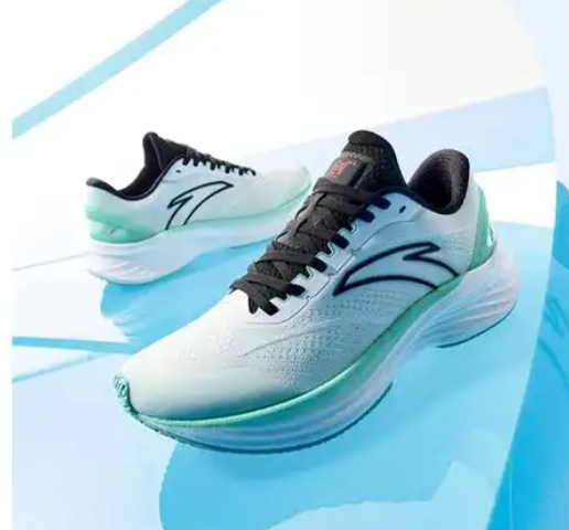 安踏拟以18亿美元购买彪马29%的股份