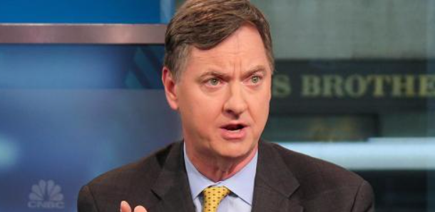 芝加哥联储行长称降息前必须看到通胀降温